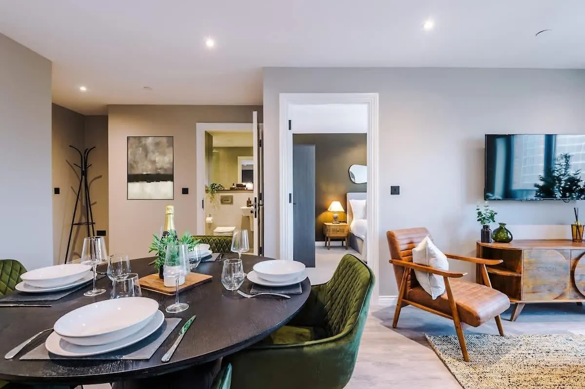 Leeds City Centre - Luxury 2 Bed - Free Parking Prázdninový dům Leeds (West Yorkshire)