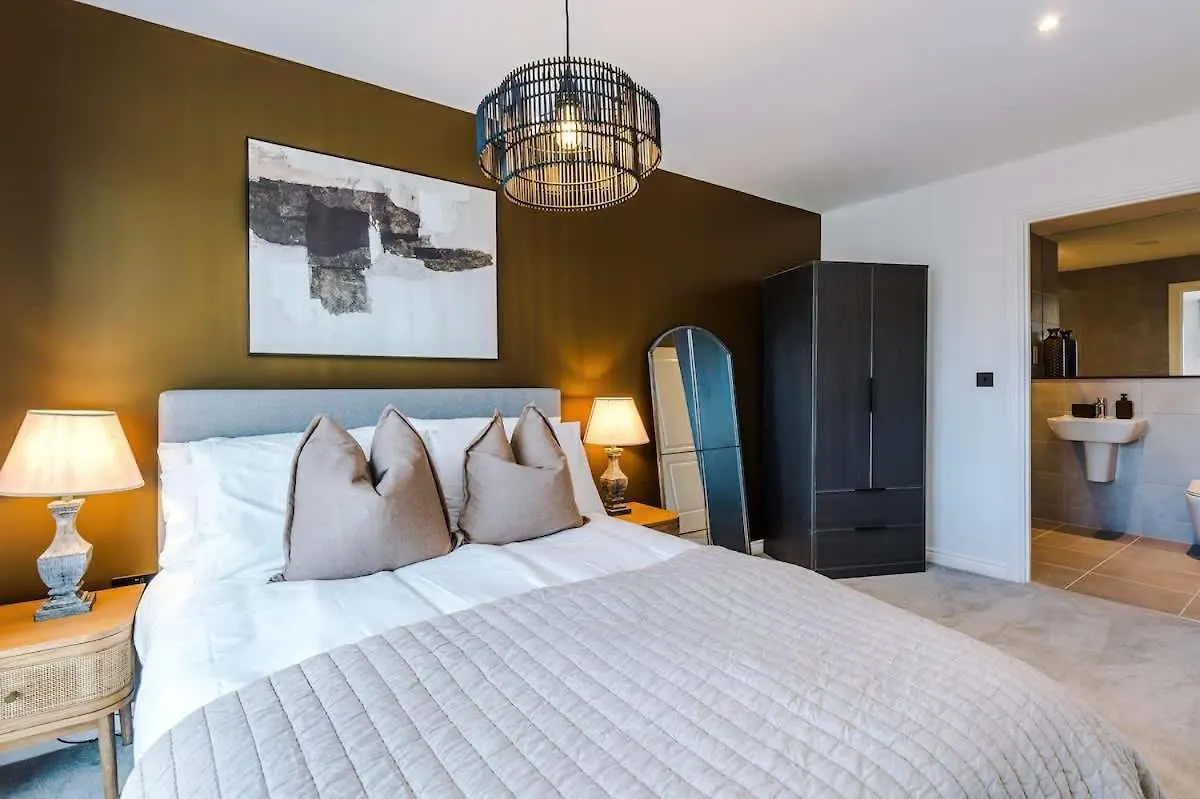 Leeds City Centre - Luxury 2 Bed - Free Parking Leeds (West Yorkshire)