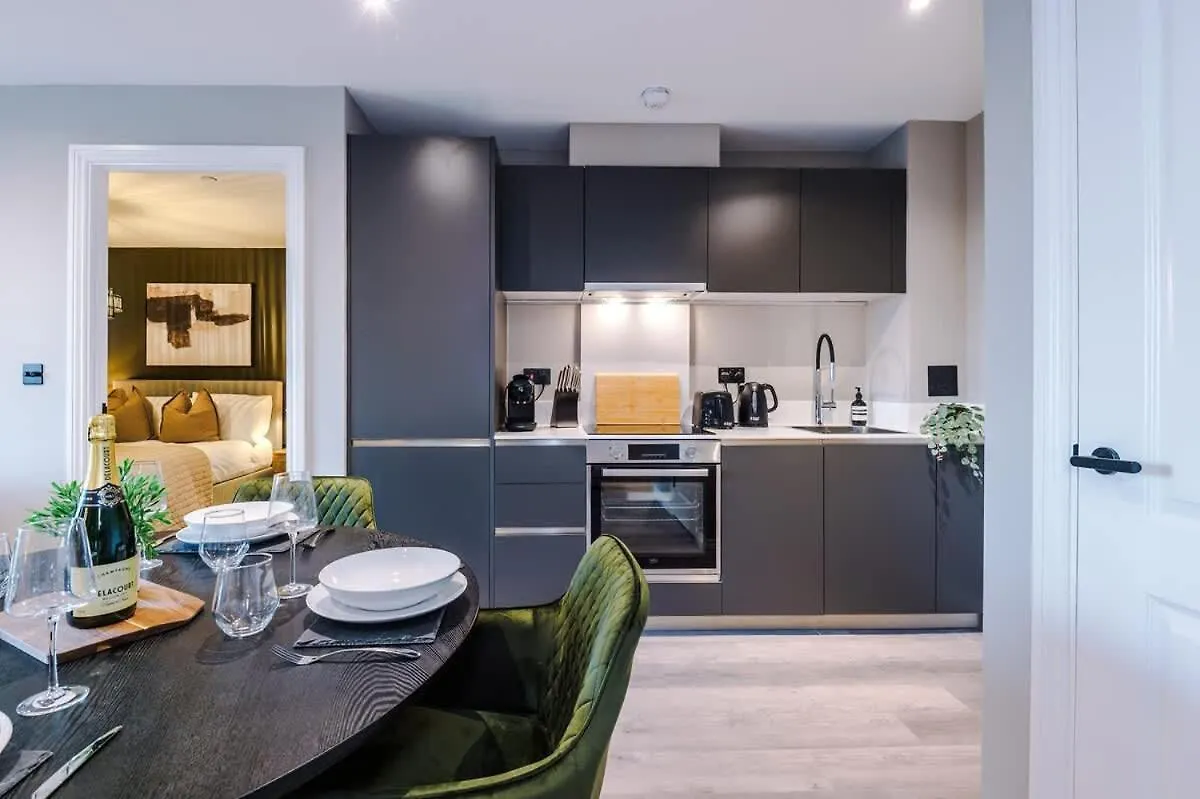 Leeds City Centre - Luxury 2 Bed - Free Parking Leeds (West Yorkshire)