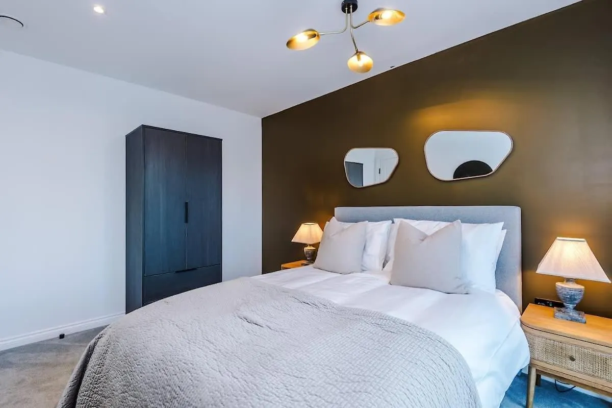 Holiday home Leeds City Centre - Luxury 2 Bed - Free Parking